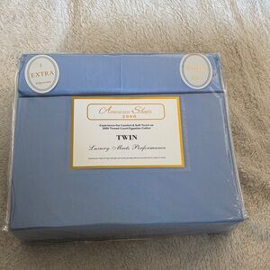 Twin Bedding Set - Blue